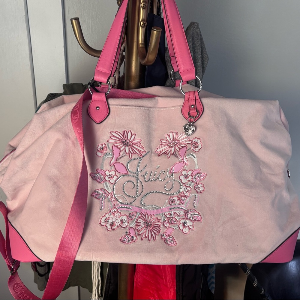 Juicy Couture Light Pink Embroidered Travel Weekender